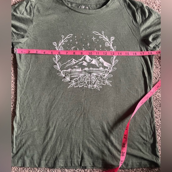 2 western tees - Picture 11 of 11